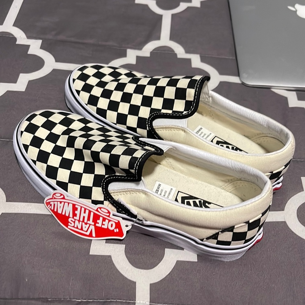 Vans never worn